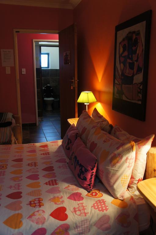 Cape Agulhas Backpackers Hostel Struisbaai Bilik gambar