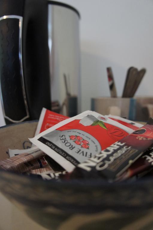 Cape Agulhas Backpackers Hostel Struisbaai Bilik gambar